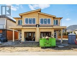  1711 Treffry Place, Summerland