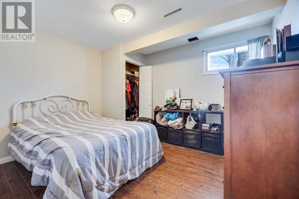 Single Family House Bungalow for Sale in  Ash Crescent SE Southview Calgary 