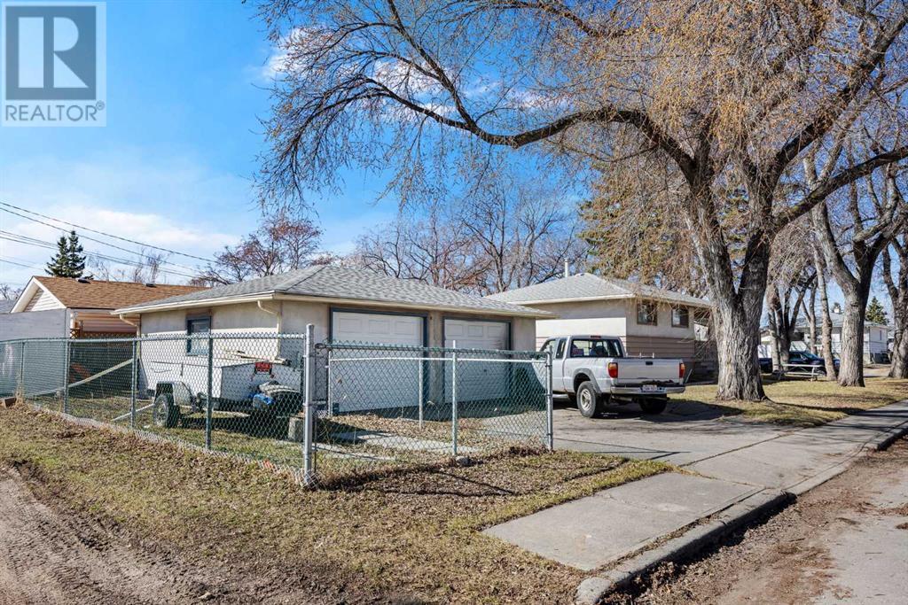 Single Family House Bungalow for Sale in  Ash Crescent SE Southview Calgary 