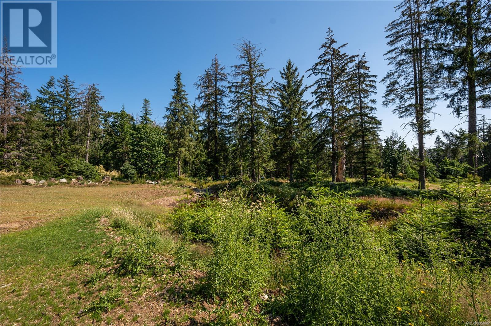 926 Fern Hill Lane, Quadra Island