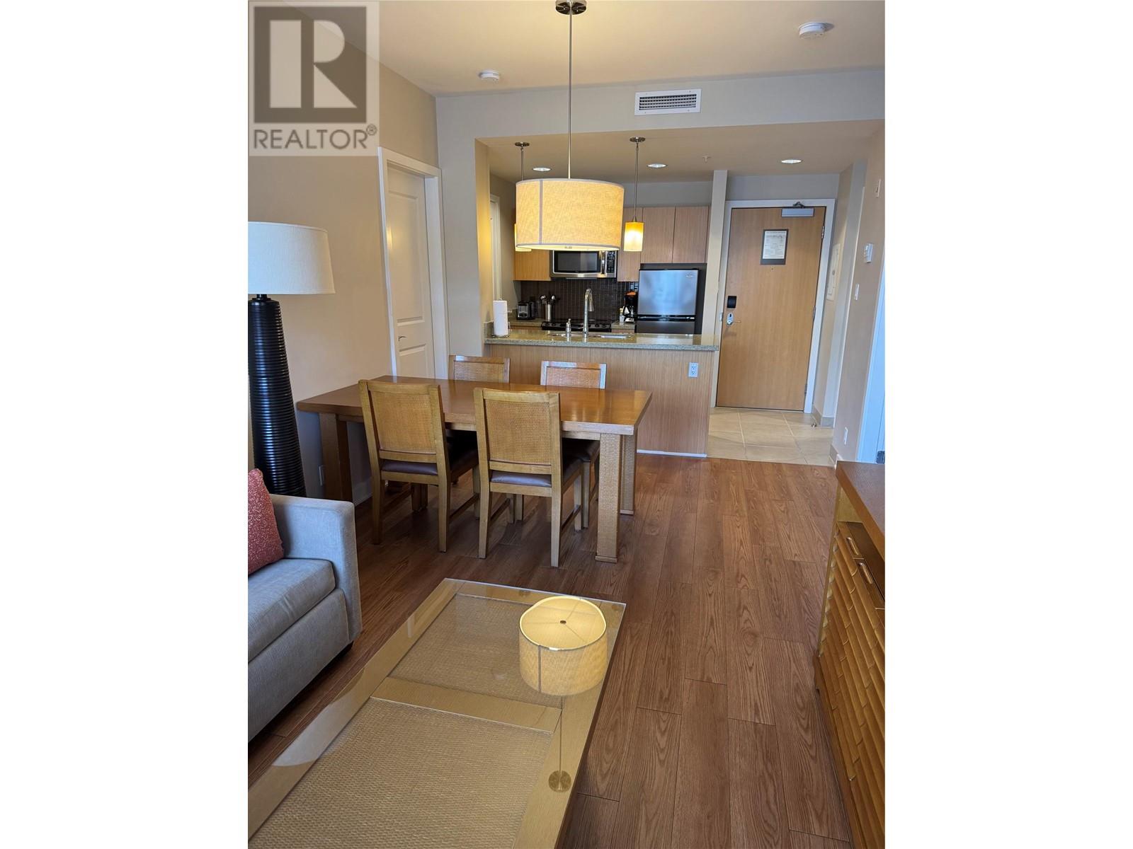 15 PARK Place Unit# 210, Osoyoos