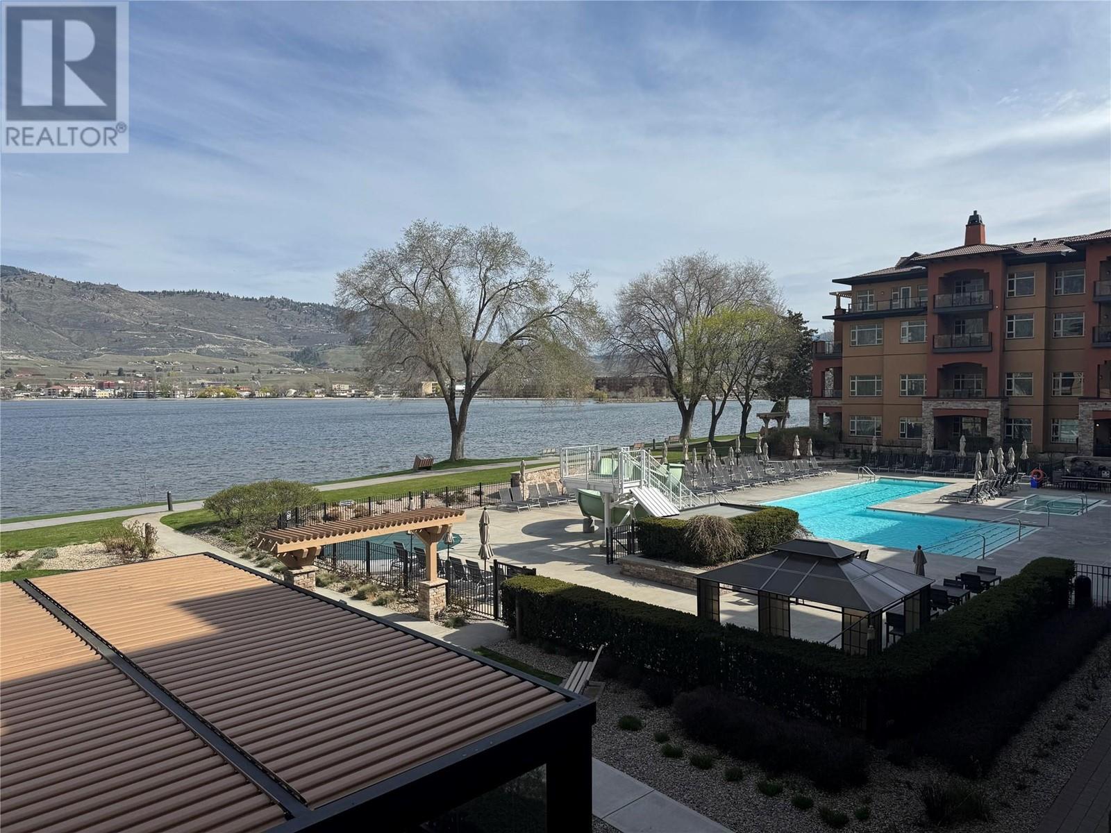 15 PARK Place Unit# 210, Osoyoos