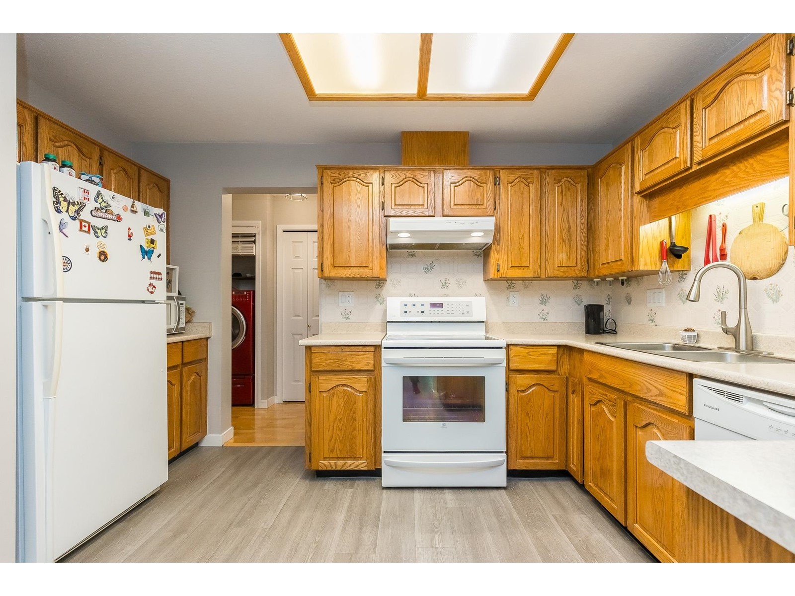 Photo 8 of 307 32823 Landeau Place, Abbotsford BC