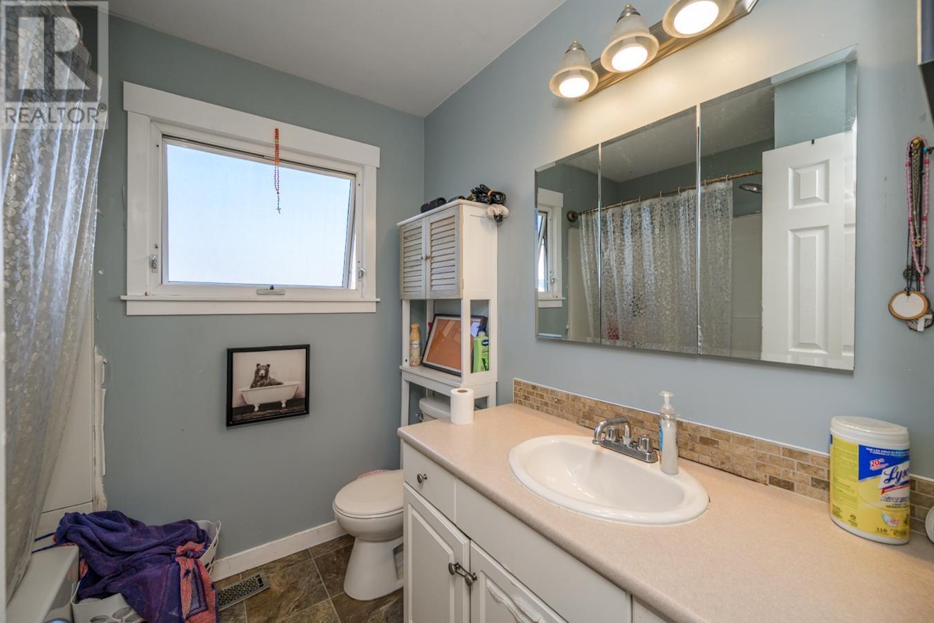 411 S LYON STREET, Prince George
