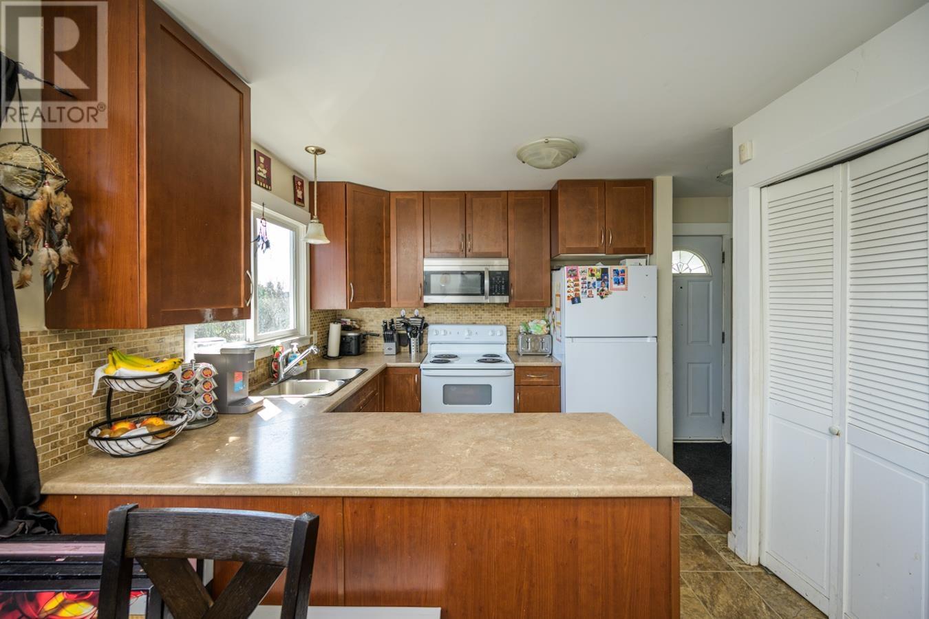 411 S LYON STREET, Prince George