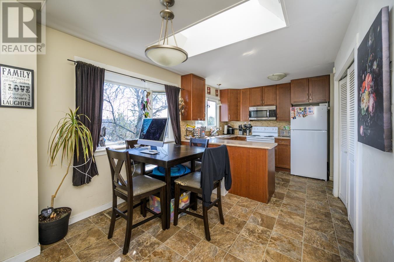 411 S LYON STREET, Prince George