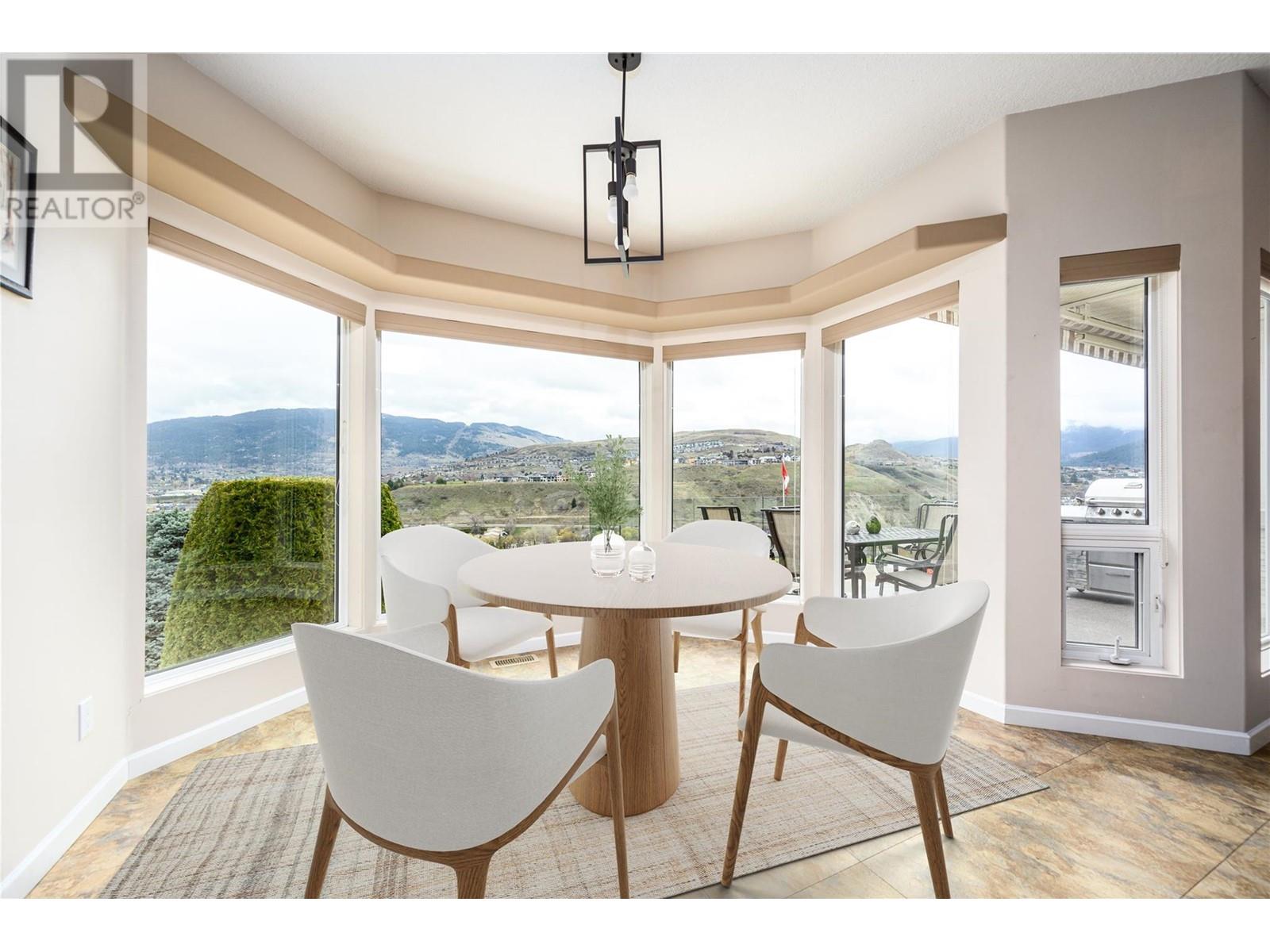  305 Country Estate Place Northeast, Vernon