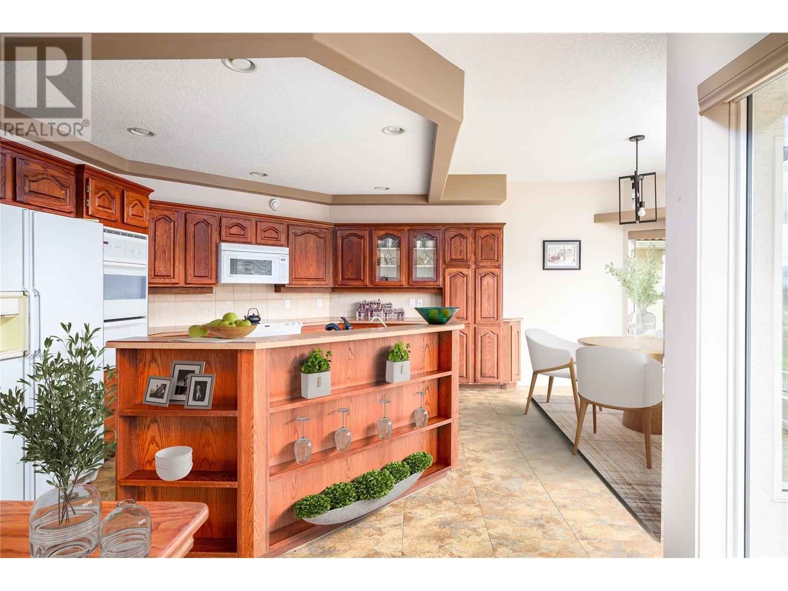  305 Country Estate Place Northeast, Vernon