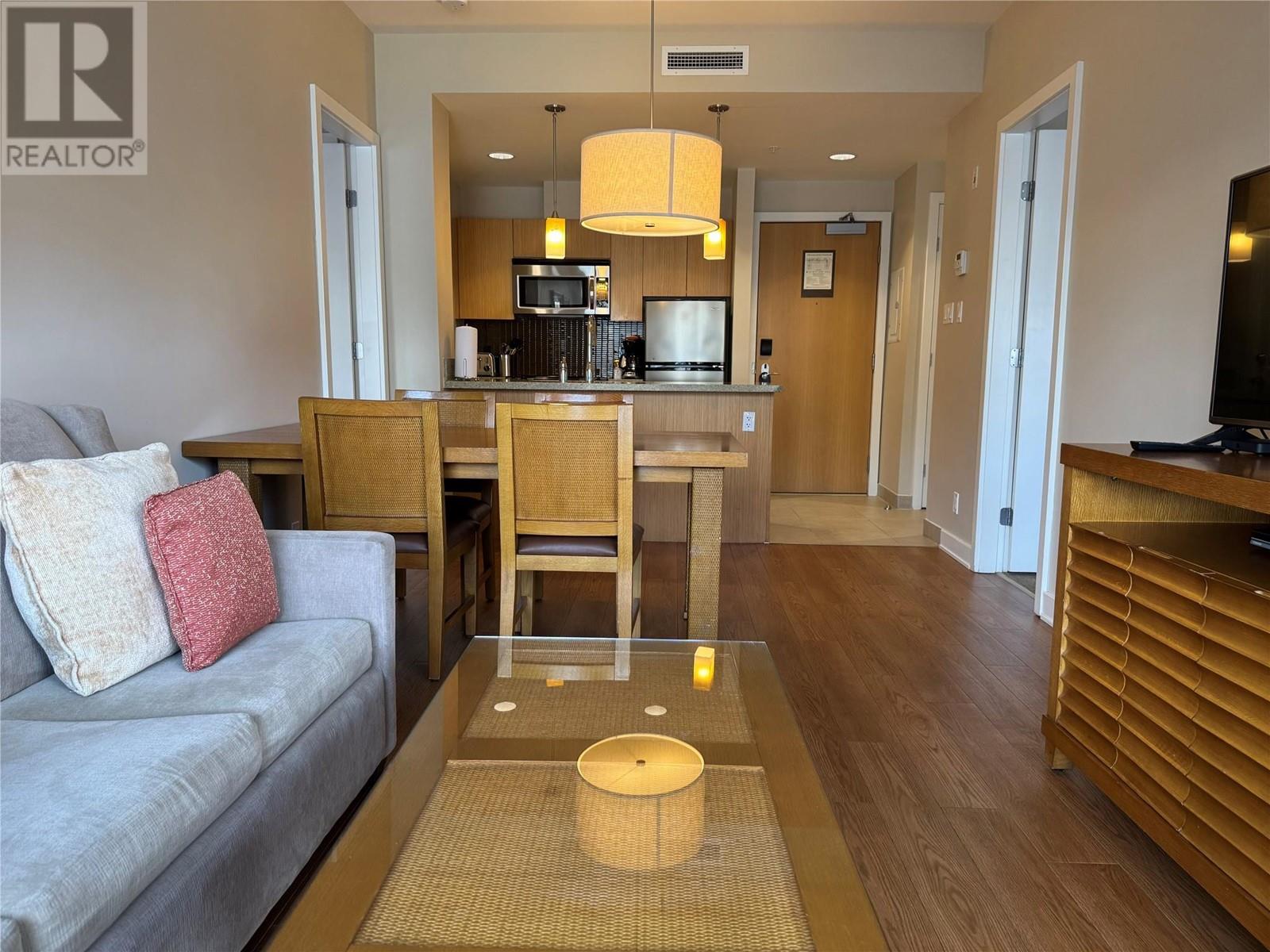 Photo 14 of 15 Park Place Unit 212, Osoyoos BC