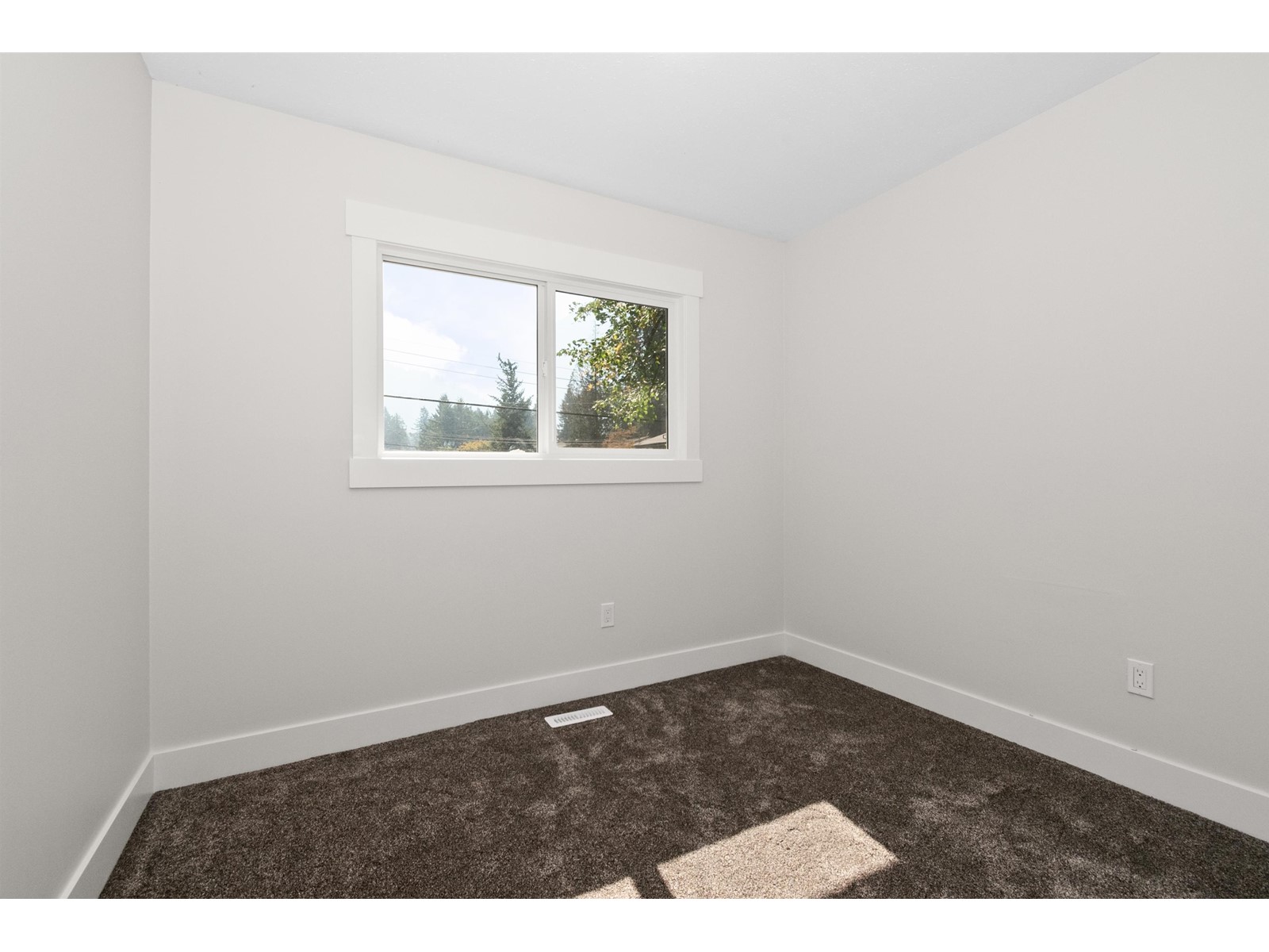 63797 BEECH AVENUE, Hope, Hope