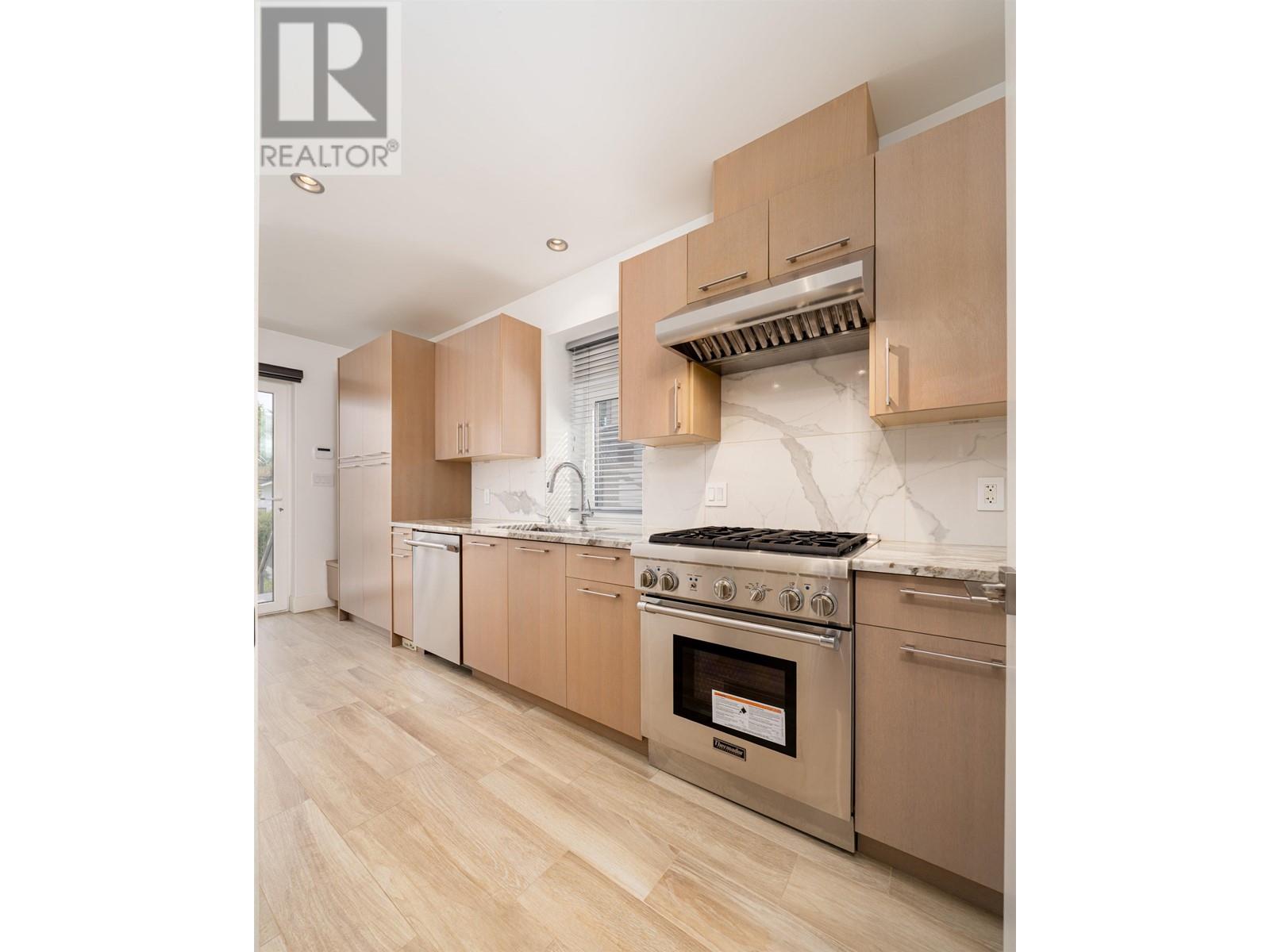 6978 LAUREL STREET, Vancouver