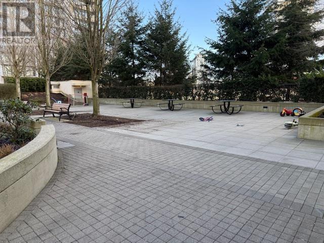 Photo 12 of 305 2232 Douglas Road, Burnaby BC