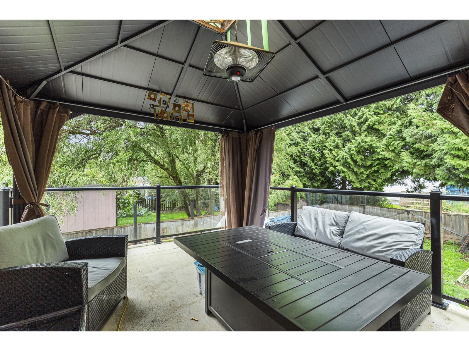 Photo 10 of 2082 Oakridge Crescent, Abbotsford BC