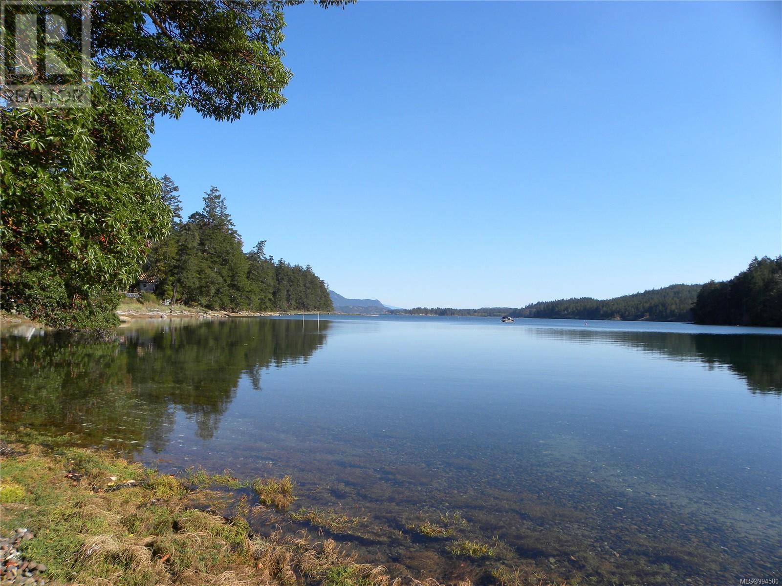 2 Spring Bay Rd, Lasqueti Island