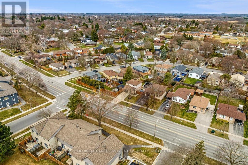 Photo 33 of 197 Dunsdon Street, Brantford ON