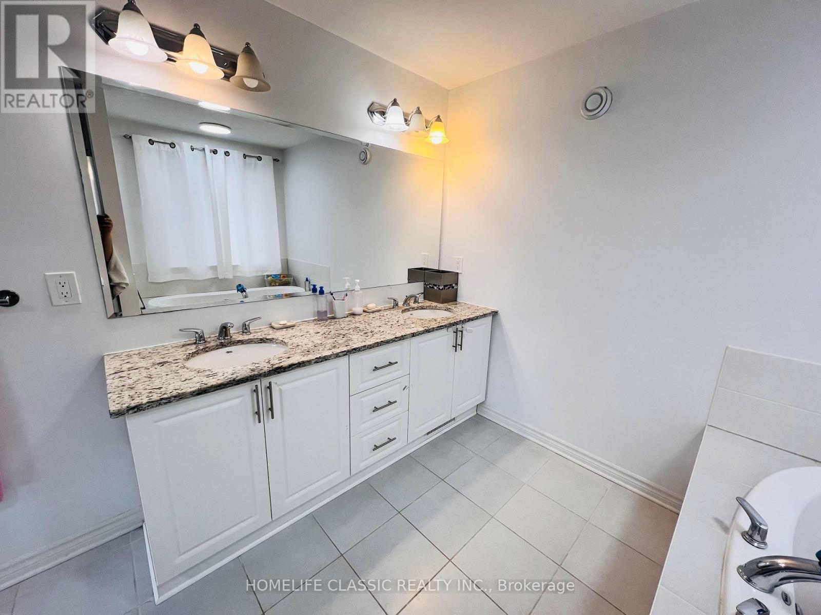 Photo 8 of 612 Halloway Drive, Kingston ON