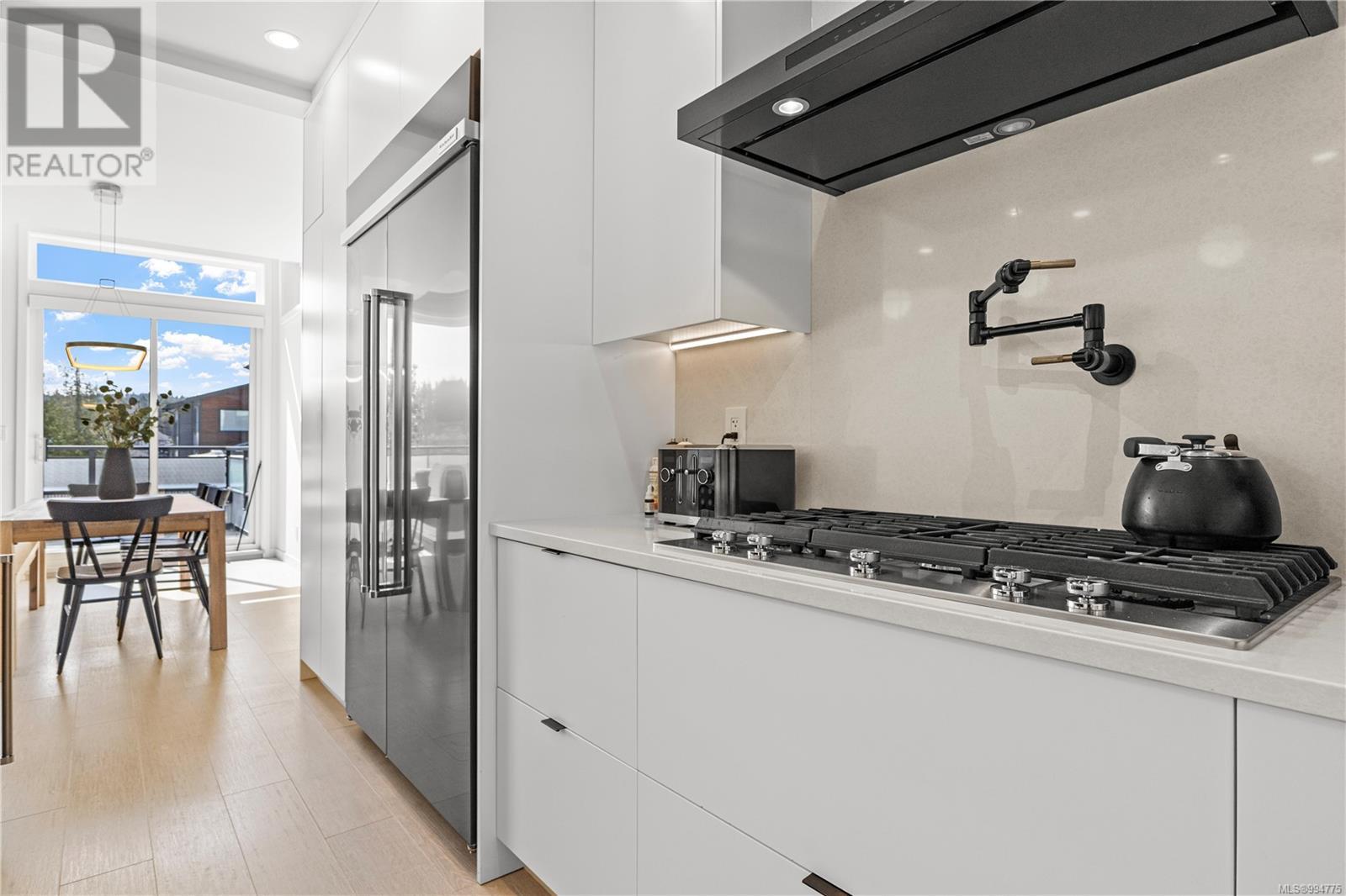 1046 Golden Spire Crescent, Langford
