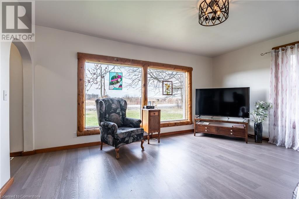 Photo 11 of 1716 Sunset Drive, Fort Erie ON