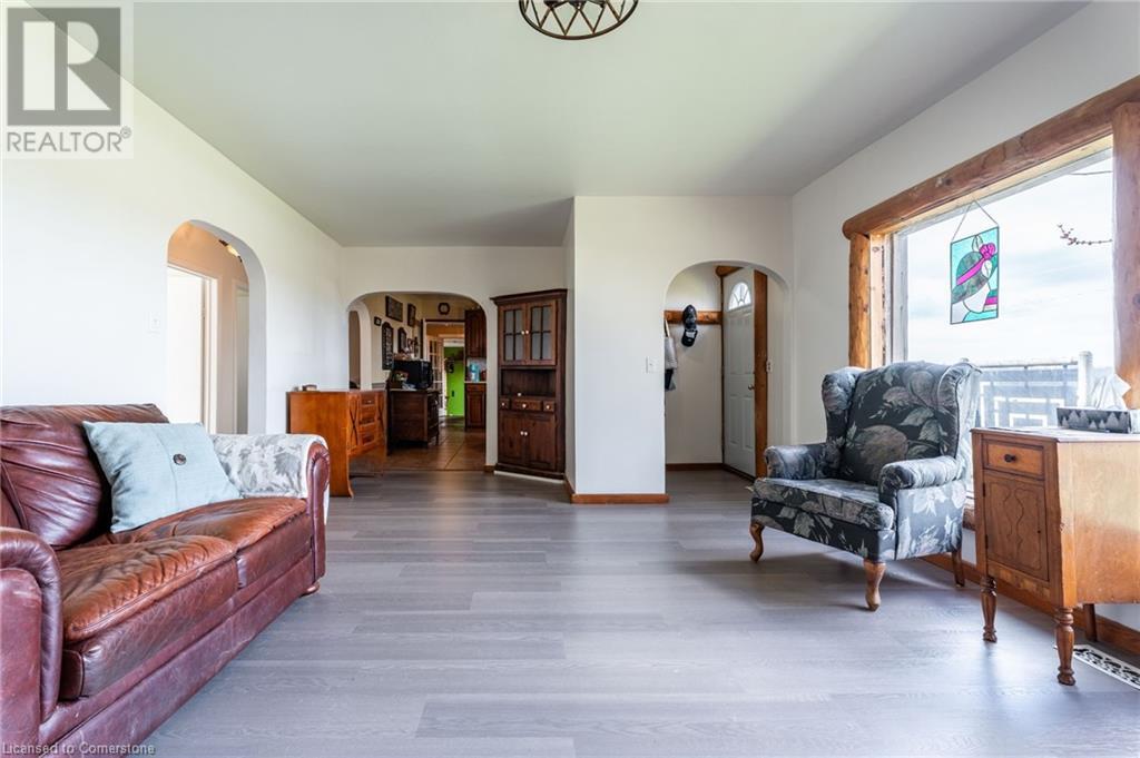 Photo 12 of 1716 Sunset Drive, Fort Erie ON