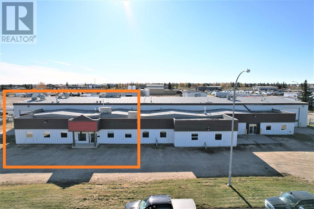 Photo 1 of 101 11101 87 Avenue, Grande Prairie AB