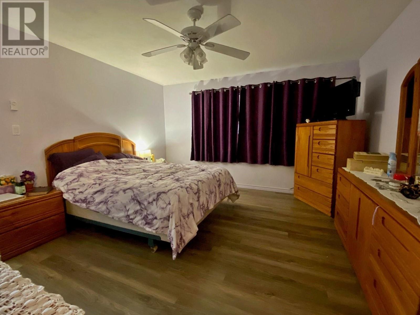 4812 Glentanna Road, Barriere