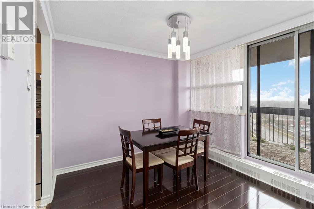 Photo 11 of 3501 Glen Erin Drive Unit 1207, Mississauga ON