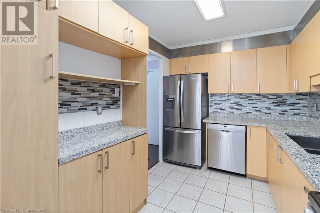 Photo 14 of 3501 Glen Erin Drive Unit 1207, Mississauga ON