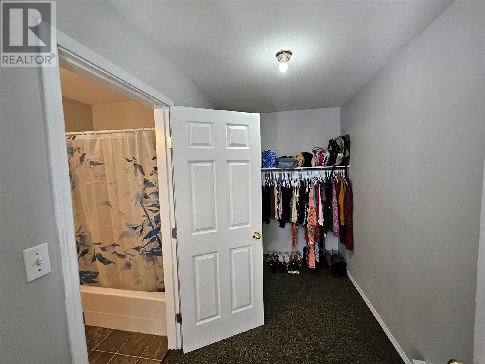 1027 Westminster Avenue W Unit# 201, Penticton