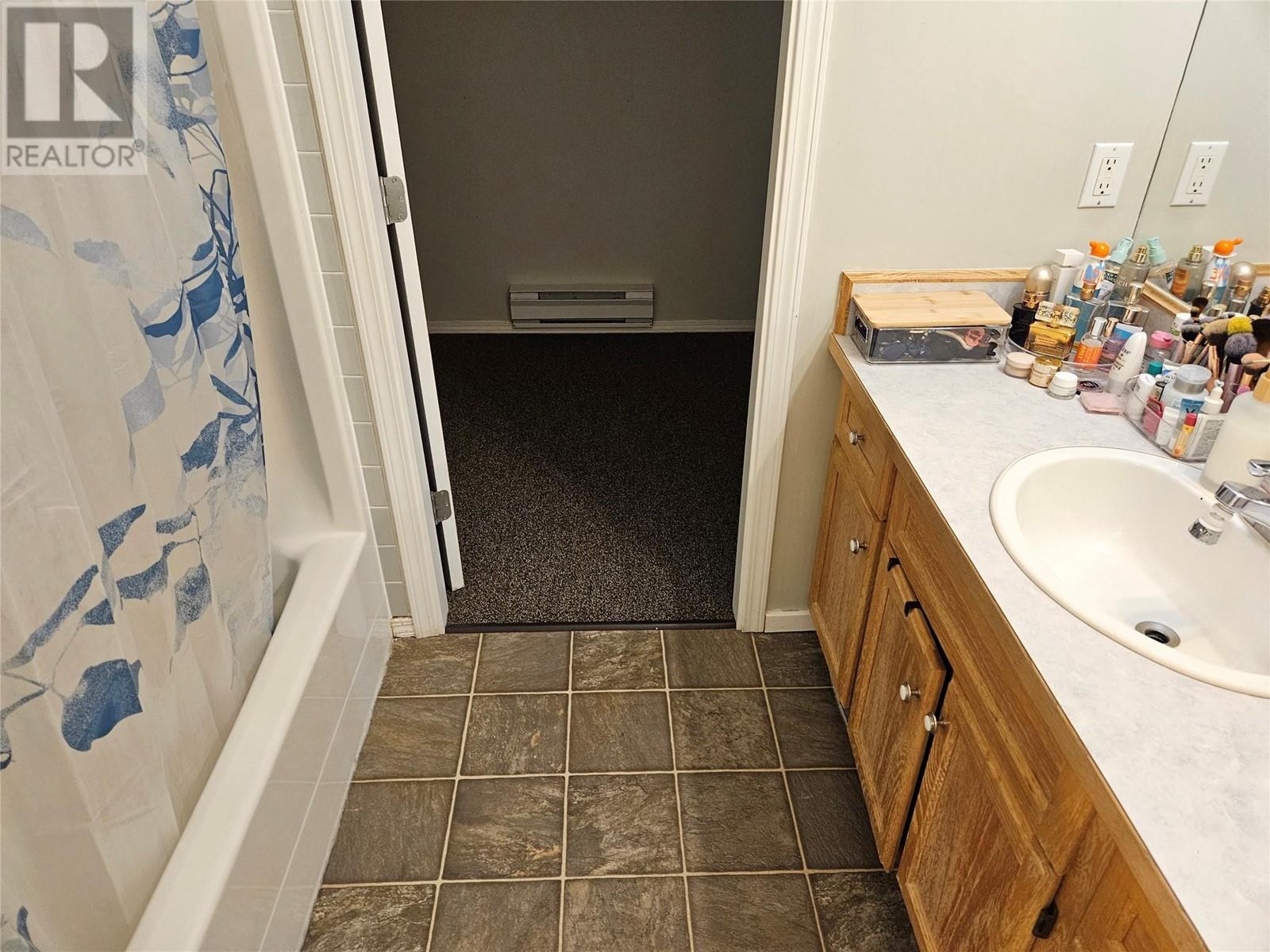 1027 Westminster Avenue W Unit# 201, Penticton