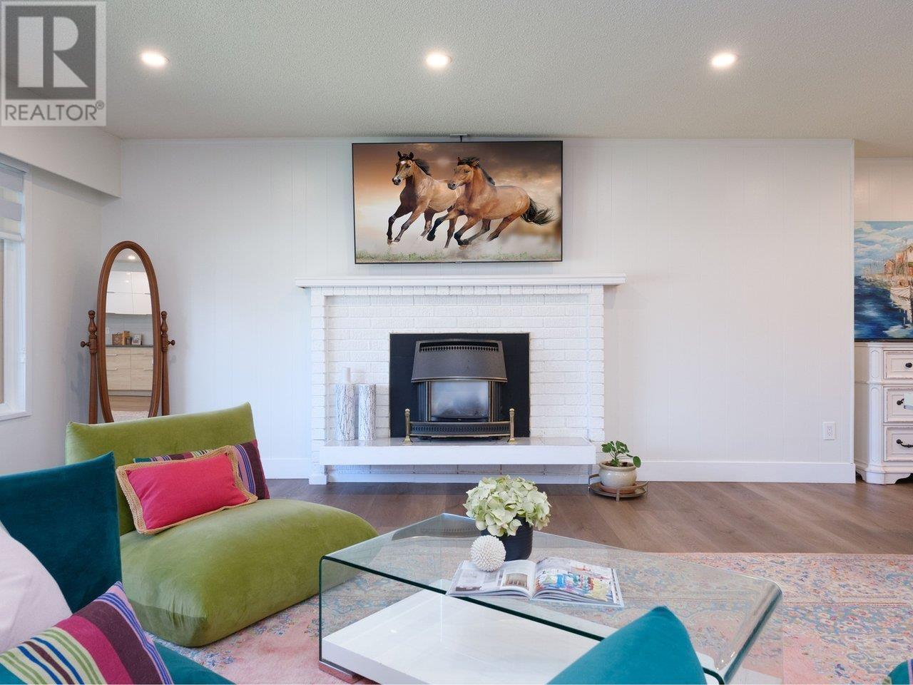 3796 ST. THOMAS STREET, Port Coquitlam