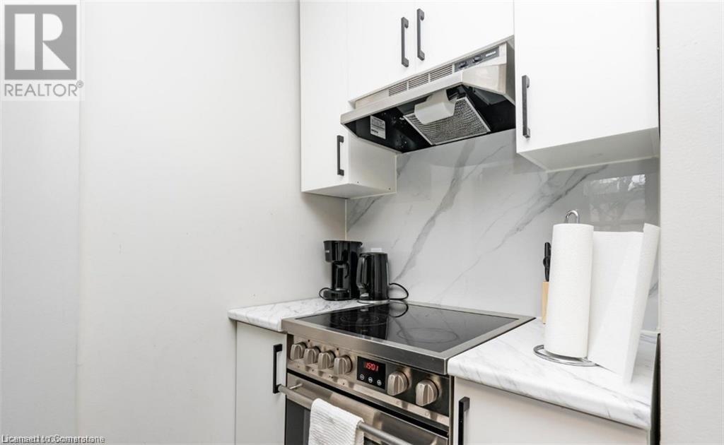 Photo 4 of 38 Inchbury Street Unit 2, Hamilton ON