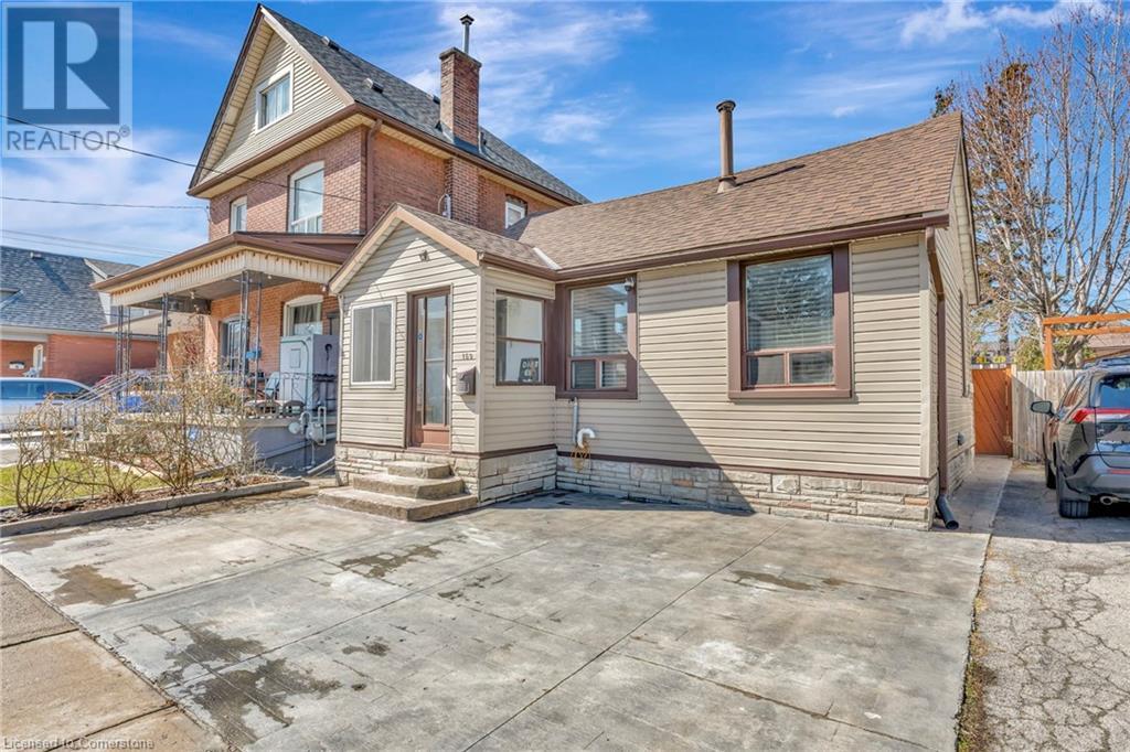 Photo 24 of 159 Grosvenor Avenue N, Hamilton ON