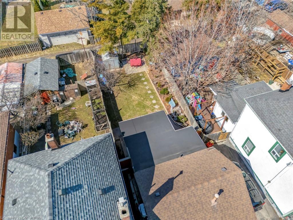 Photo 28 of 159 Grosvenor Avenue N, Hamilton ON