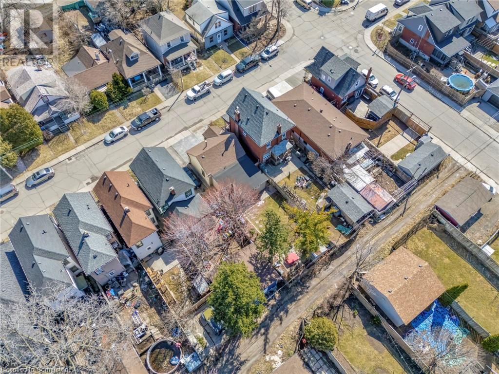 Photo 30 of 159 Grosvenor Avenue N, Hamilton ON