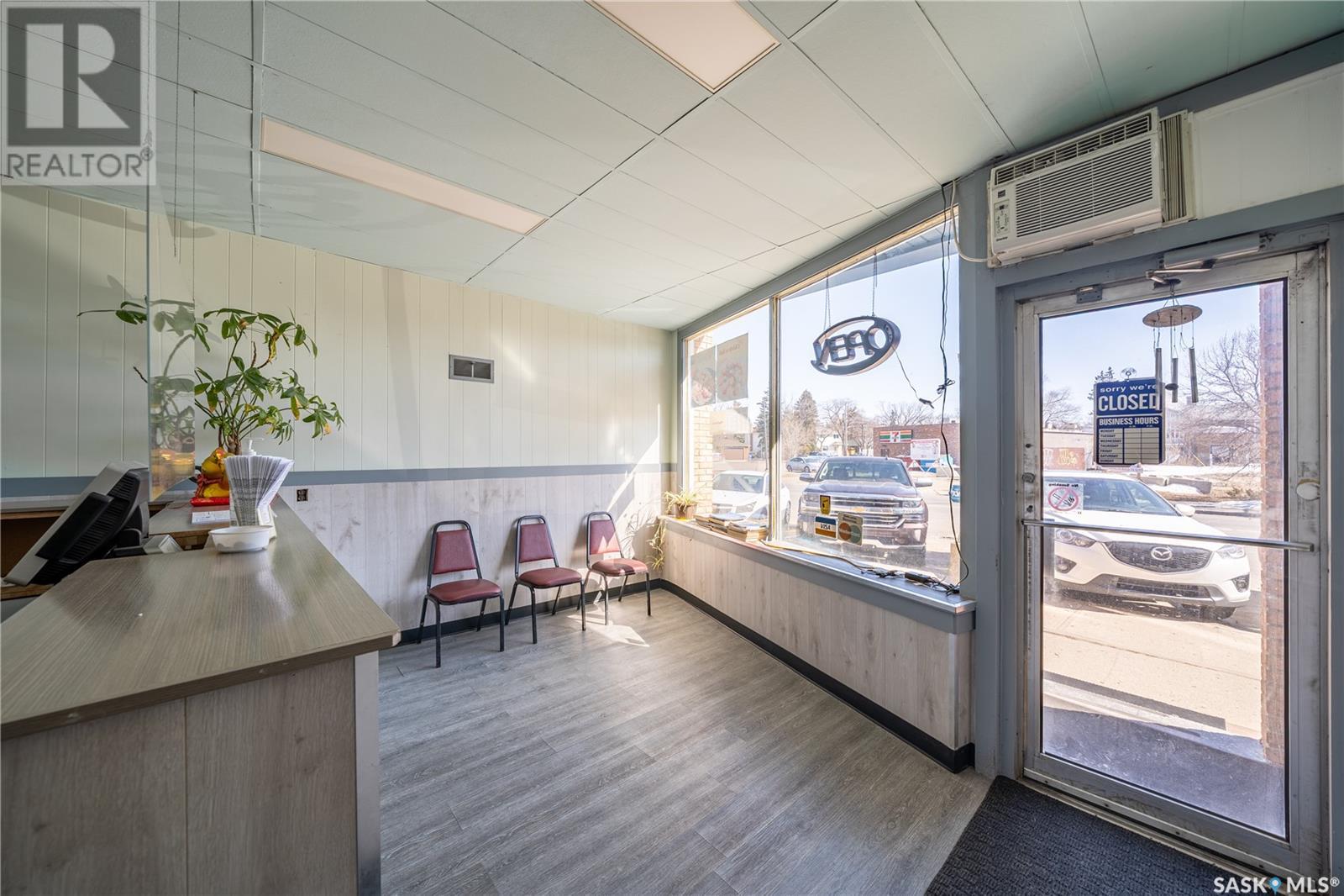Photo 5 of 3416 Hill Avenue, Regina SK