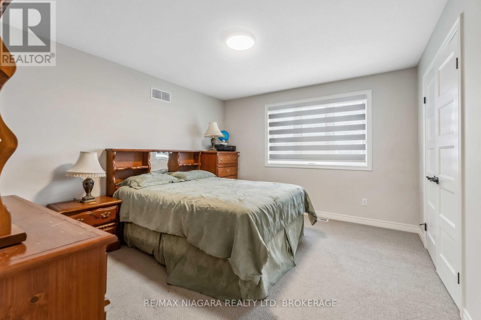 Photo 21 of 1 Hopkins Street, Thorold ON