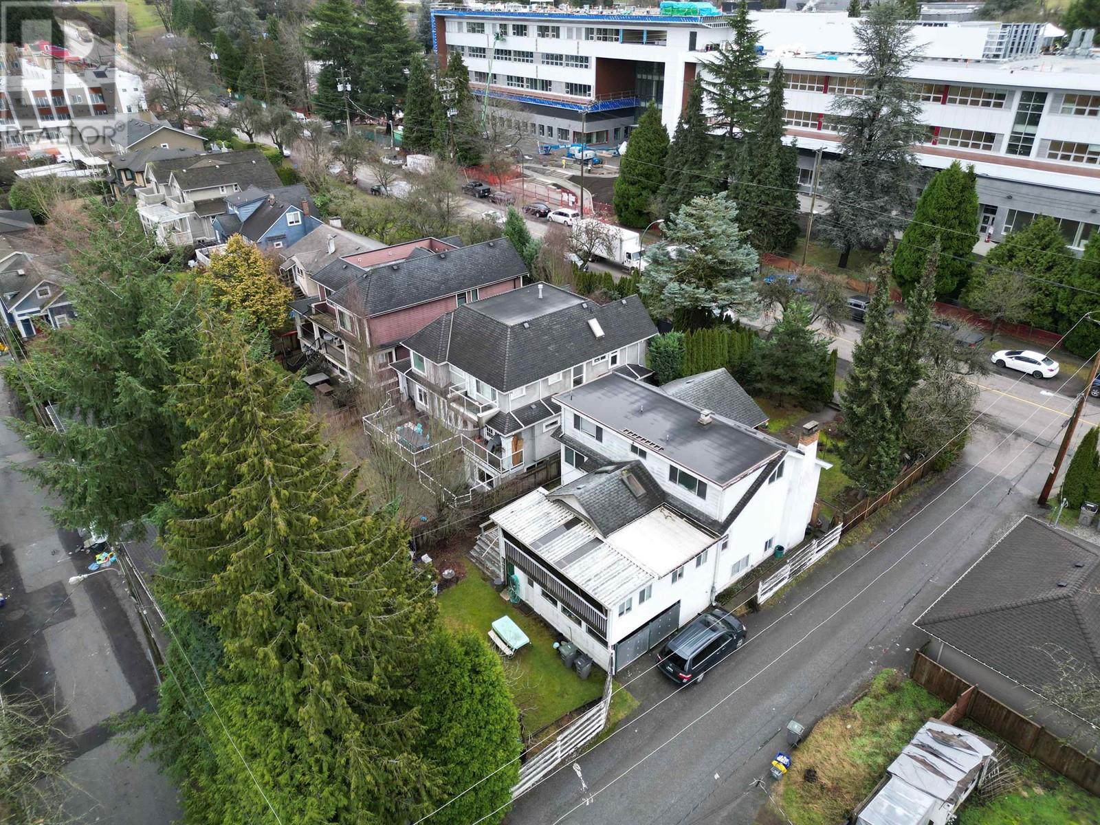 Photo 4 of 985 W 33rd Avenue, Vancouver BC
