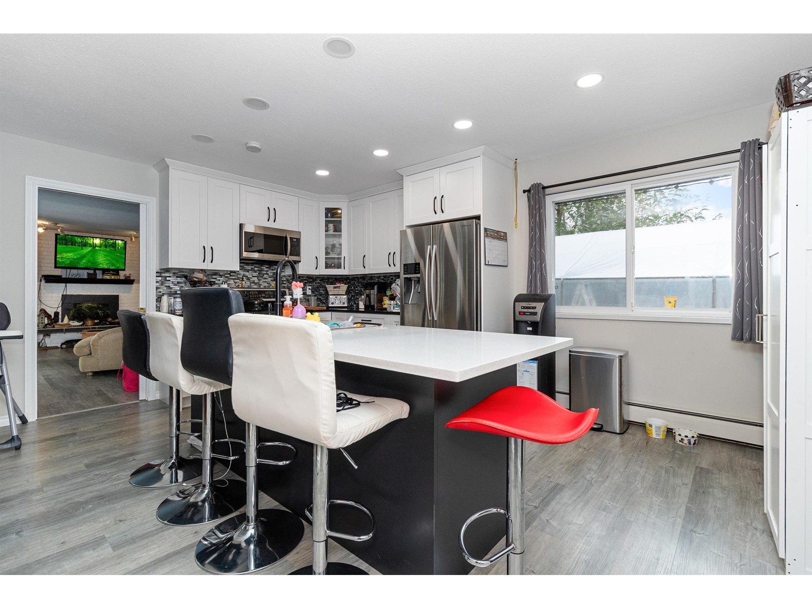 Photo 18 of 18478 94 Avenue, Surrey BC