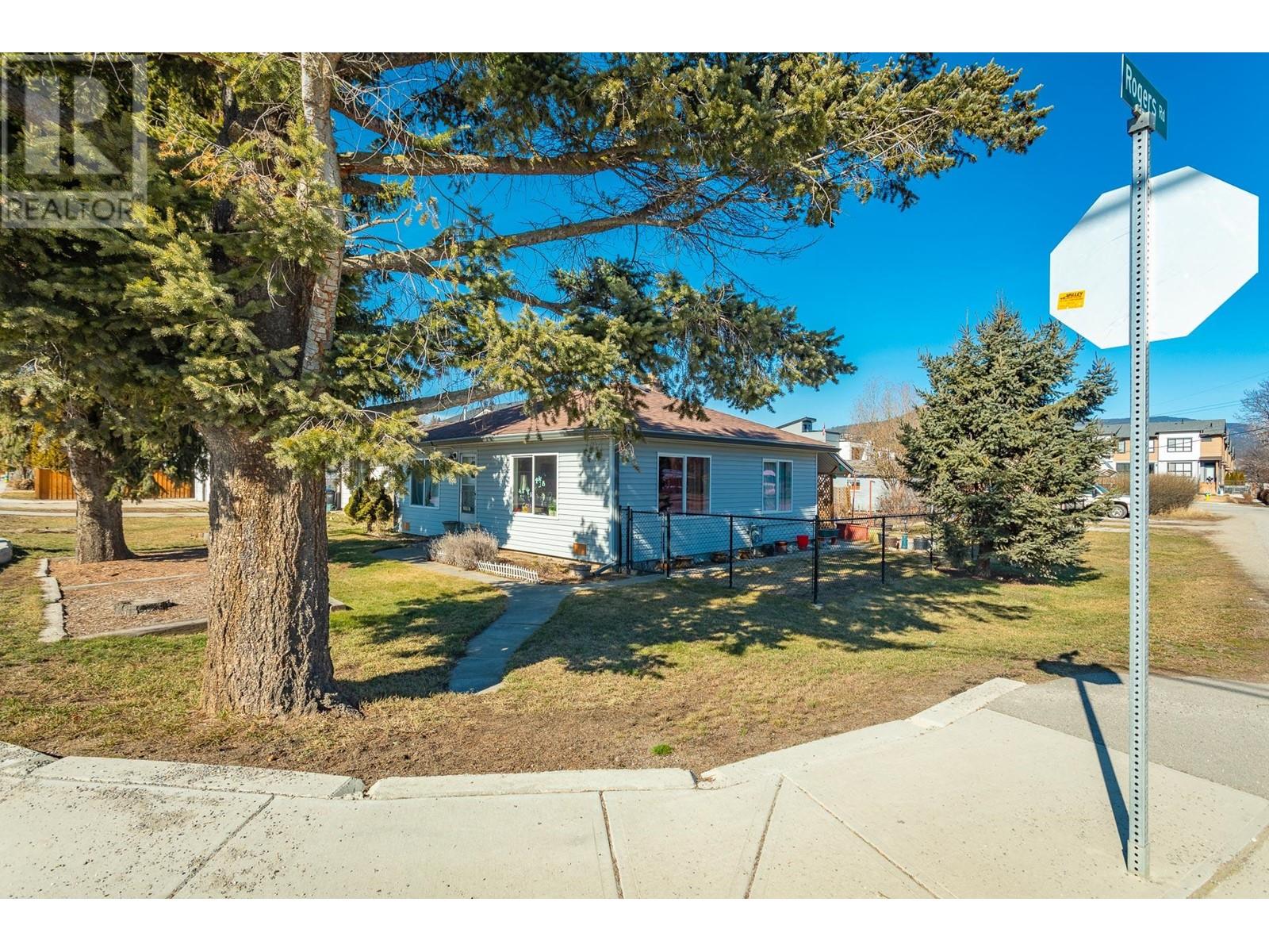  3156 Woodsdale Road, Lake Country