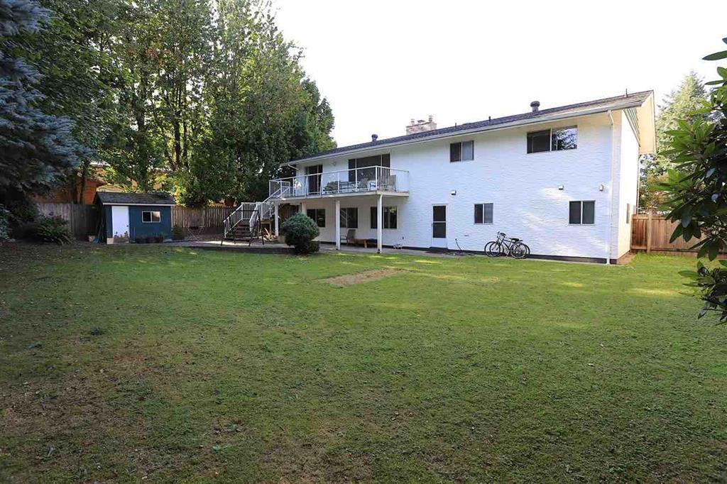 Photo 3 of 33226 Ravine Avenue, Abbotsford BC