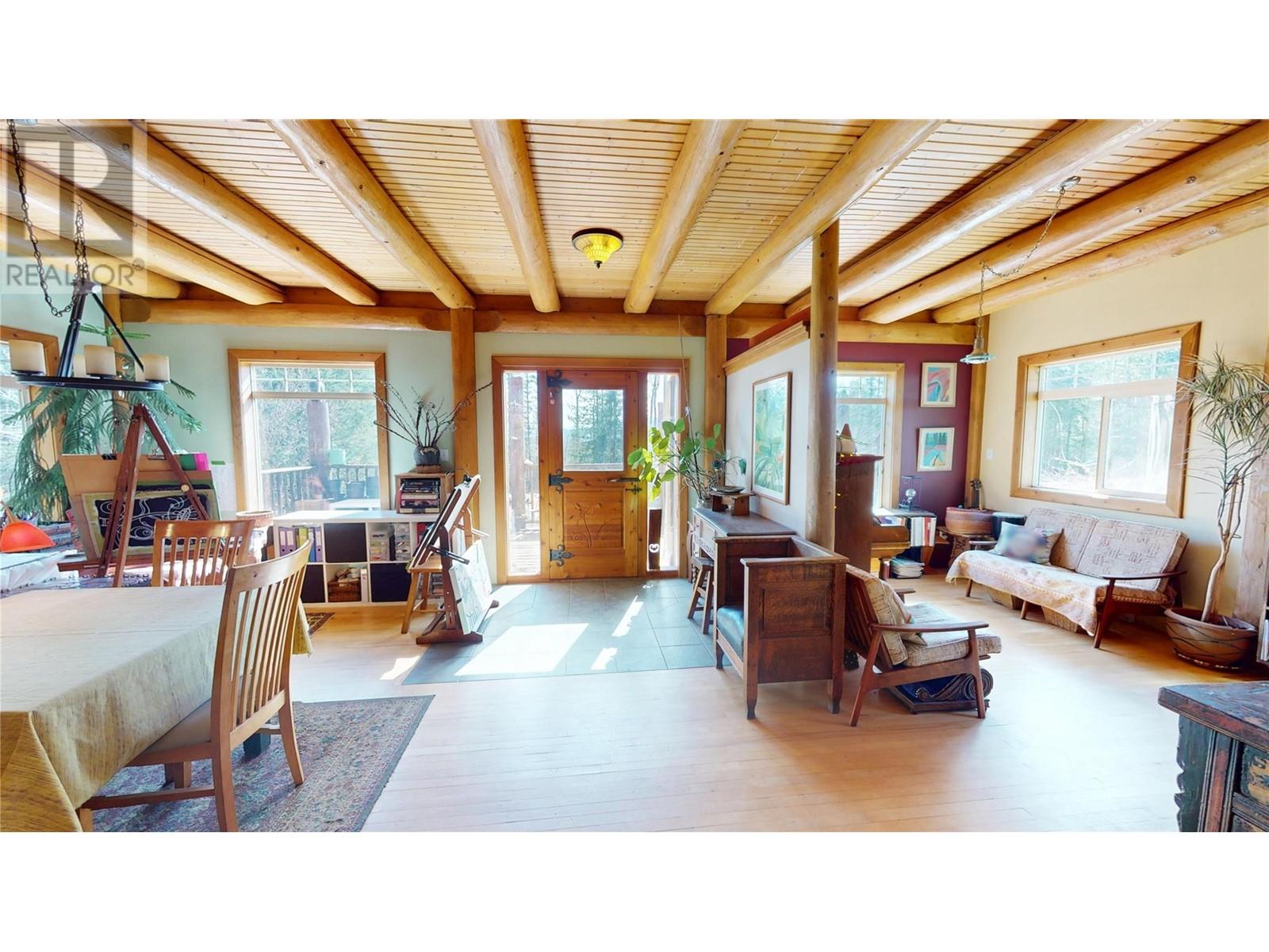 16370 Jacobson Road, Crawford Bay