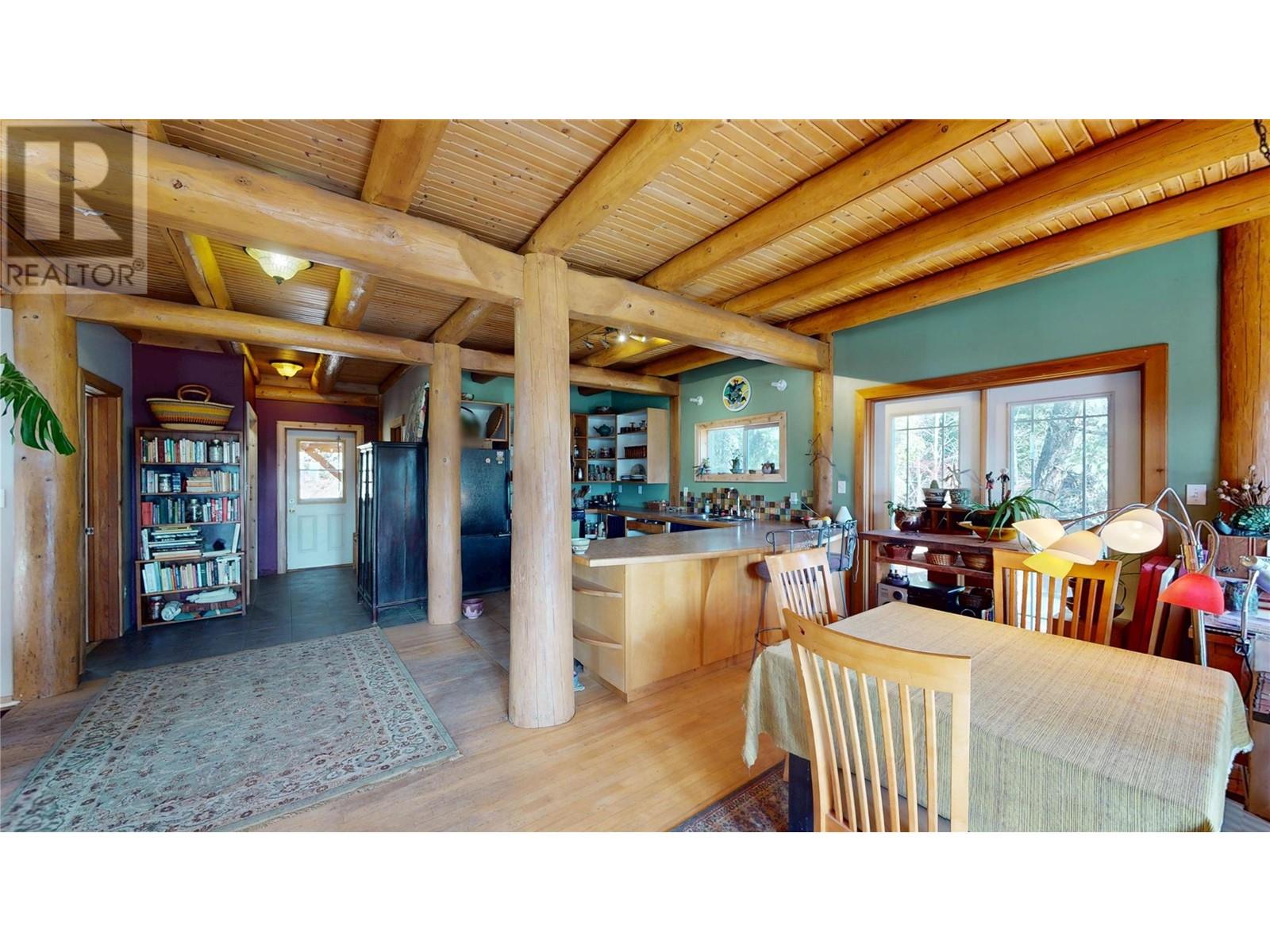 16370 Jacobson Road, Crawford Bay
