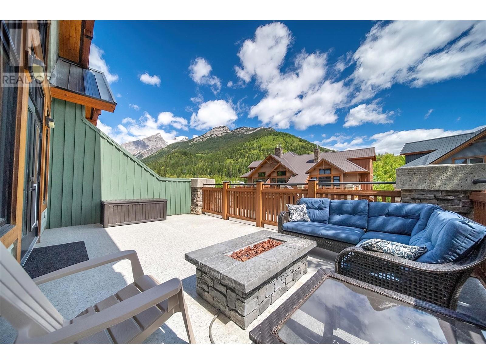 437 CANYON Trail Unit# A, Fernie