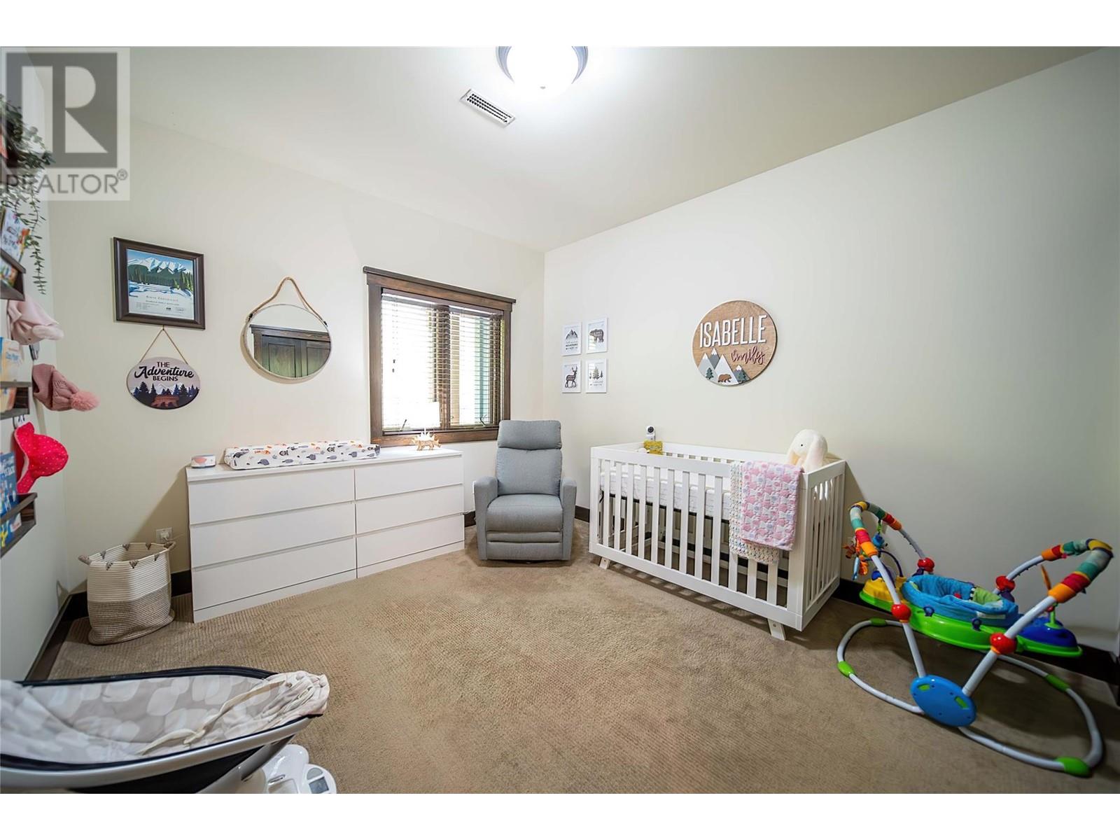 437 CANYON Trail Unit# A, Fernie