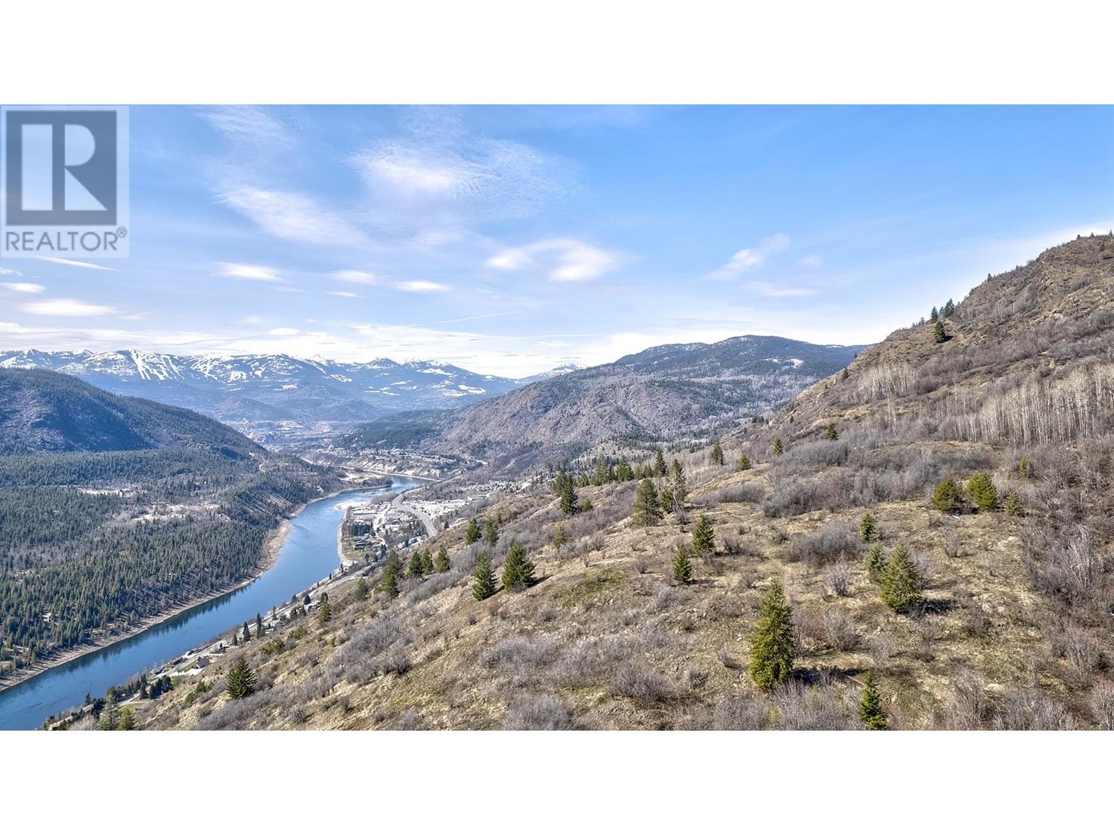 Photo 2 of Sl 34 3 B Highway, Montrose BC