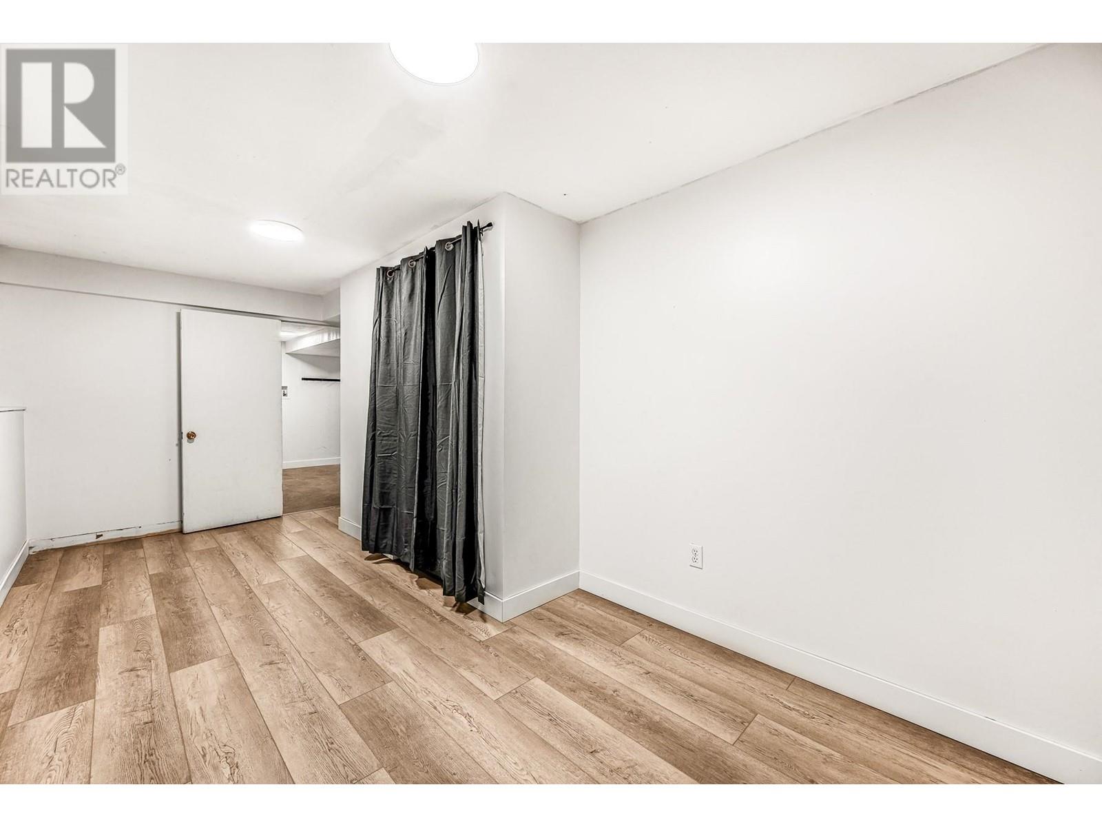 10010 Kel Win Road, Lake Country