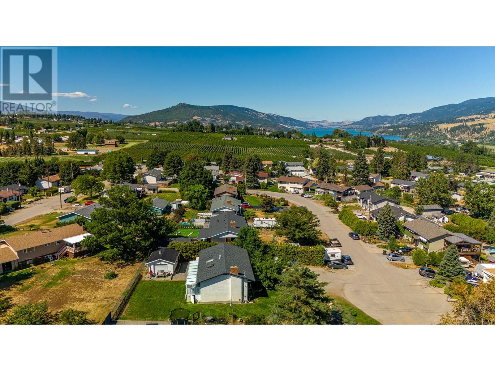 10010 Kel Win Road, Lake Country