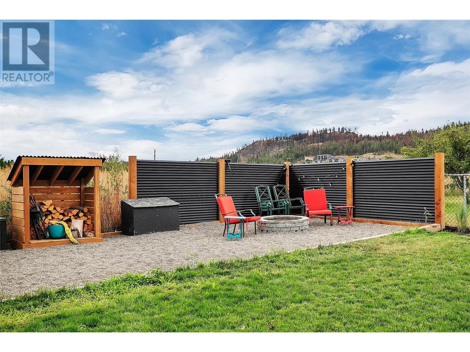 10010 Kel Win Road, Lake Country