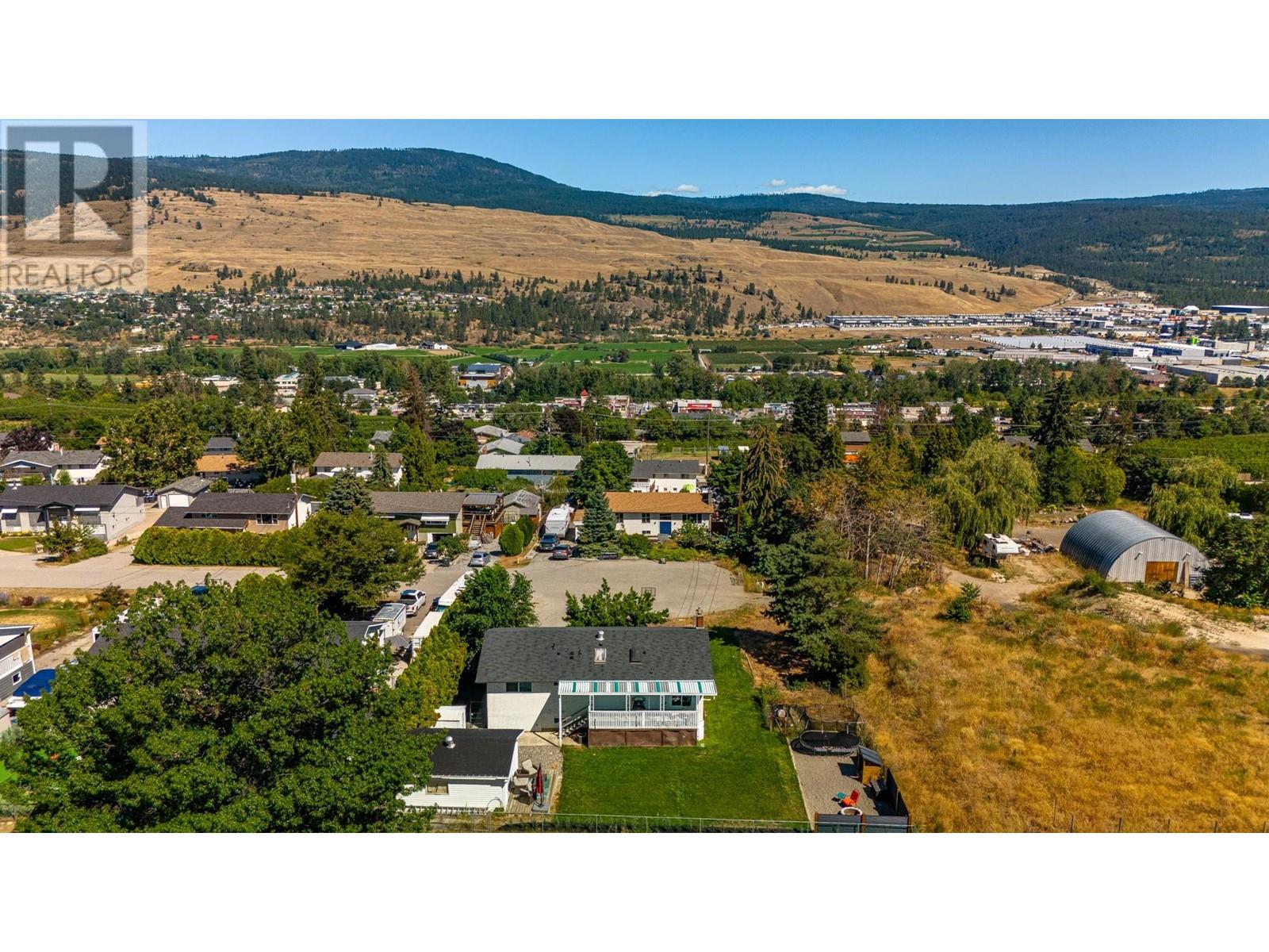 10010 Kel Win Road, Lake Country