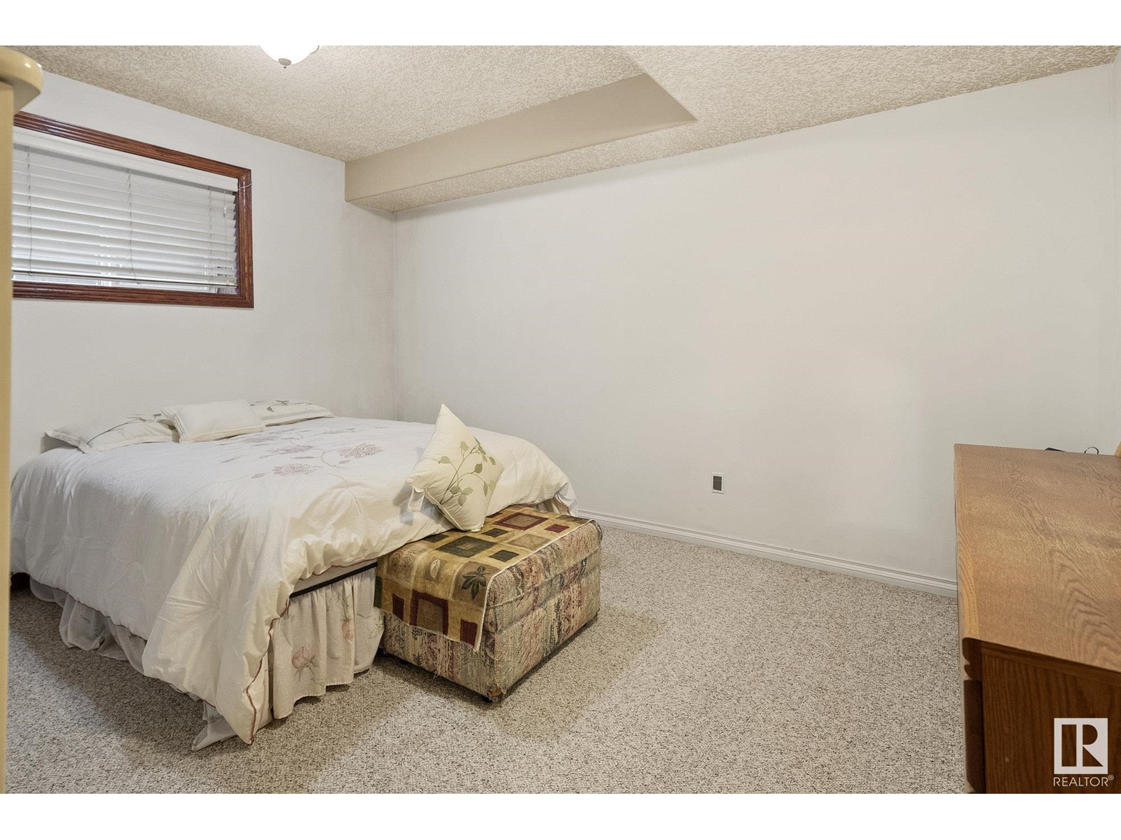1091 TORY RD NW, Edmonton